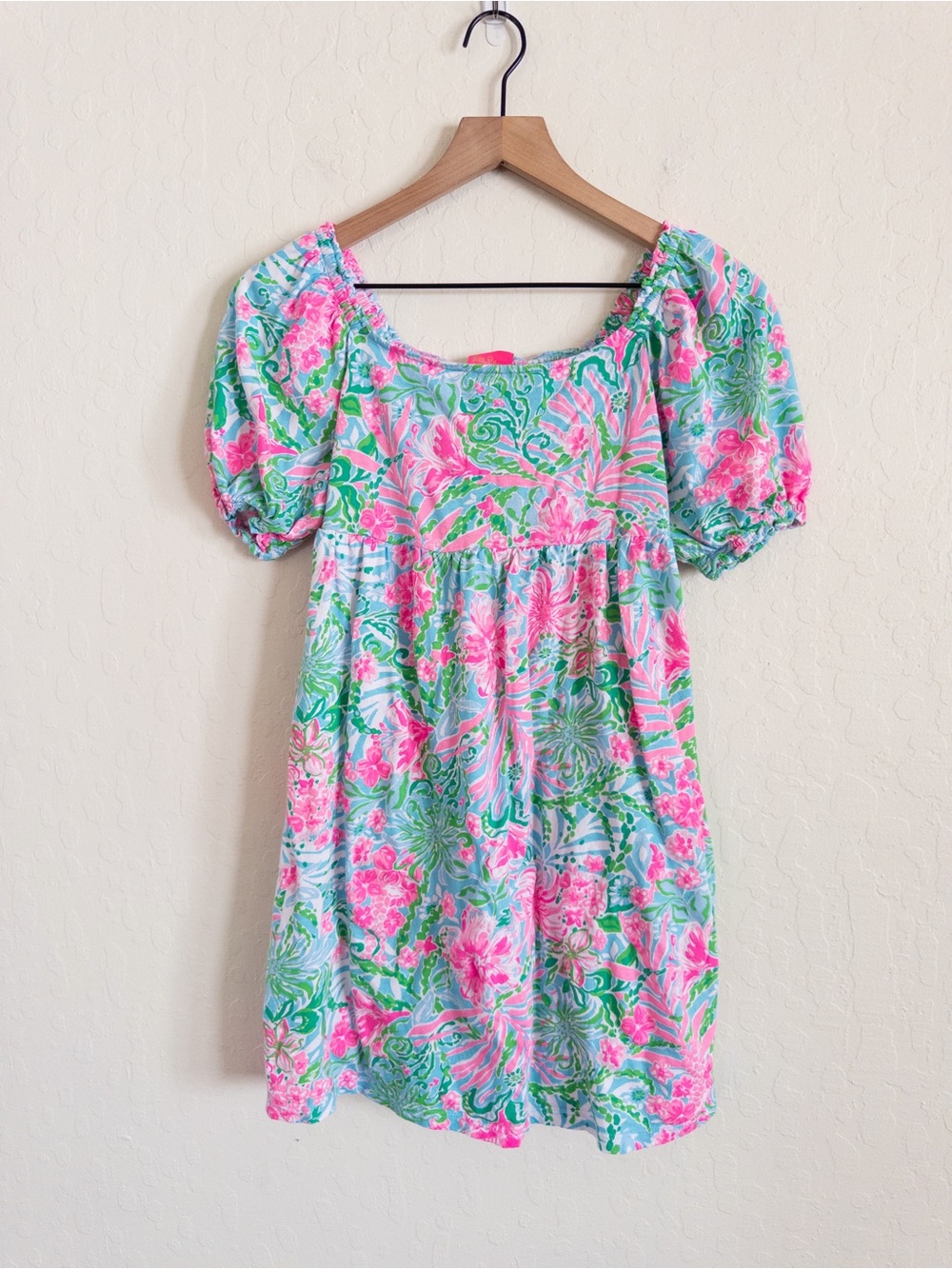 Lilly Pulitzer Girls Delaney Puff Sleeve Mini Dress XL 12-14 Leaf It Wild Pink